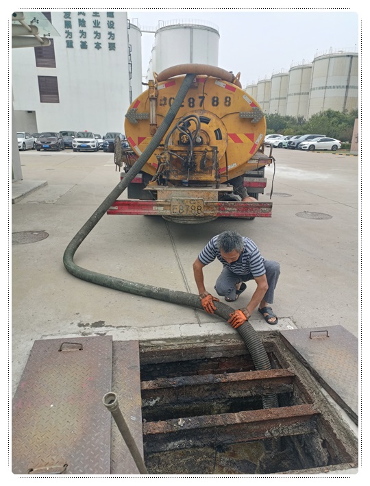 工业园区隔油池清掏