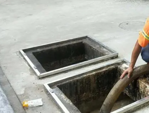 工业园区化粪池清理